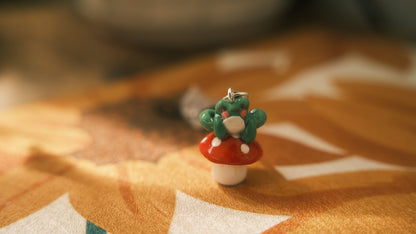 FroggyShroom Anti-Dust Charger Port Plugs